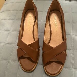 Jack Rogers Women's Tan Espadrilles